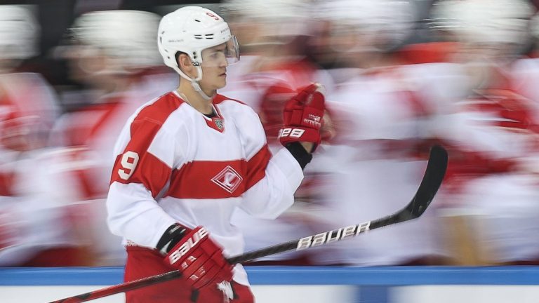 HC Spartak Moscow's Maxim Tsyplakov celebrates scoring in a 2021-22 KHL Regular Season ice hockey match against HC Salaat Yulaev Ufa at Luzhniki Small Sports Arena. (Valery Sharifulin/TASS)