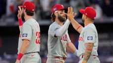 MLB Roundup: Bryce Harper and Phillies slide past Mets in London opener