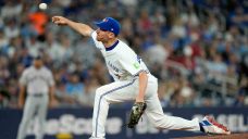 Bassitt locks down Blue Jays&#8217; bounce-back win vs. Yankees after taking liner off forearm