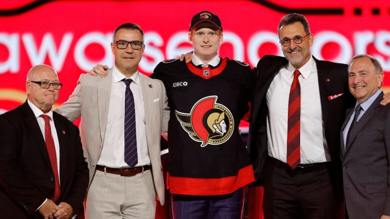 Carter Yakemchuk poses after being selected by the Ottawa Senators during the first round of the NHL hockey draft Friday, June 28, 2024, in Las Vegas. (Steve Marcus/AP Photo)