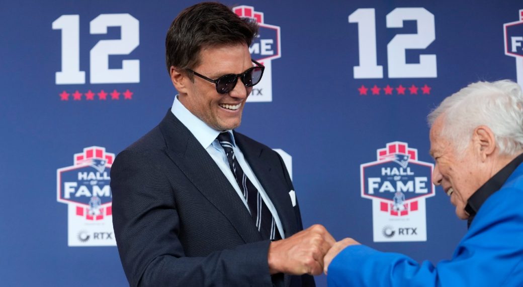 Patriots retire Tom Brady’s quantity 12 with star-studded rite