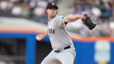 Cole concedes four homers to Mets, Yankees&#8217; come up short with late rally