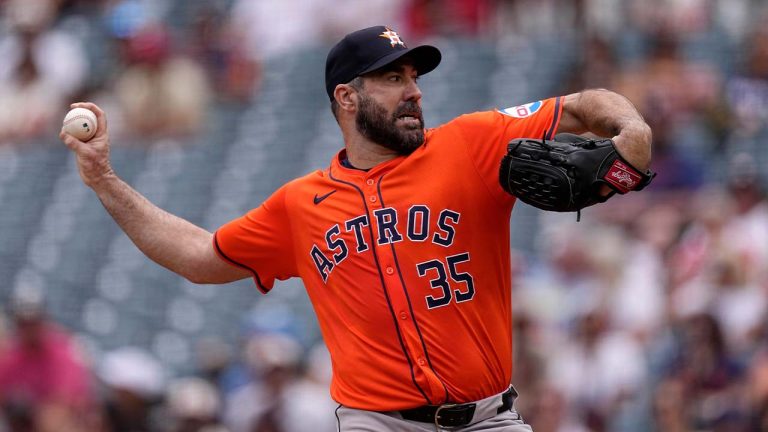 Houston Astros starting pitcher Justin Verlander. (Mark J. Terrill/AP)