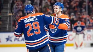 Edmonton Oilers' Connor McDavid and Leon Draisaitl. (Jason Franson/CP Photo)