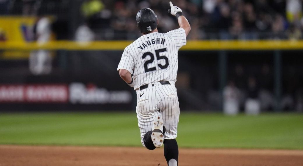 White Sox break losing streak with home run trio in 72 win vs. Red Sox