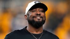 Pittsburgh Steelers sign coach Mike Tomlin to three-year contract extension