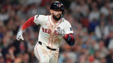 Red Sox run wild, set stolen base record in win over Yankees