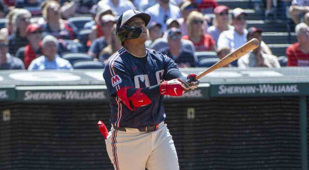 Bo Naylor’s pinch-hit, 3-run homer carries AL Central-leading Guardians over Giants