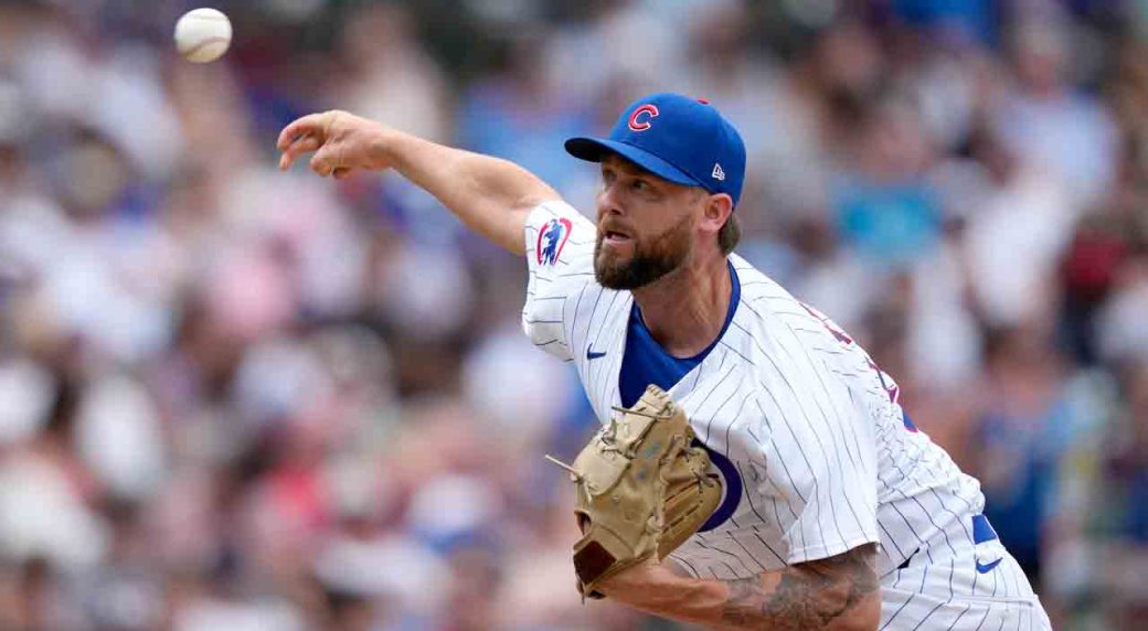 Cubs reliever Colten Brewer breaks hand punching wall after rough outing