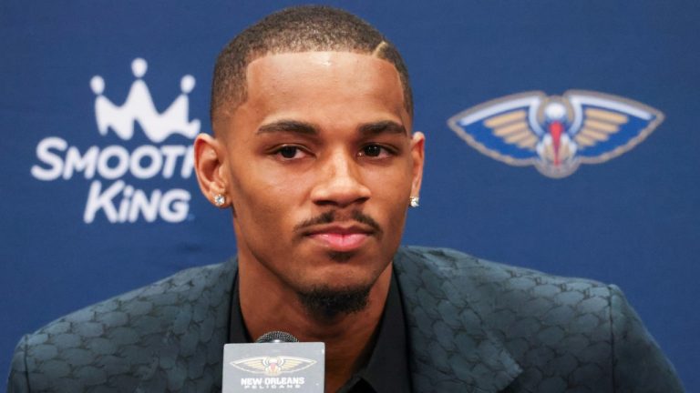 New Orleans Pelicans new player Dejounte Murray speaks during an NBA basketball news conference Tuesday, July 9, 2024, in New Orleans. (Sophia Germer/The Times-Picayune/The New Orleans Advocate via AP)