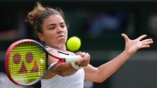 Paolini reaches second consecutive Grand Slam final by beating Vekic at Wimbledon