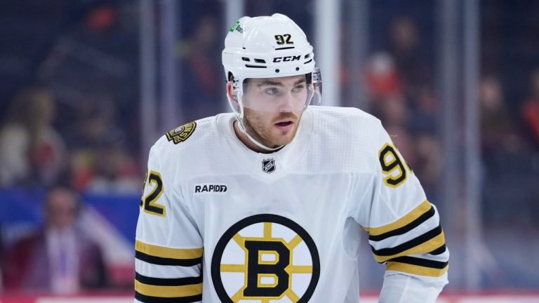 Boston Bruins' Reilly Walsh plays during a preseason NHL game, Oct. 2, 2023. (AP Photo/Matt Slocum)