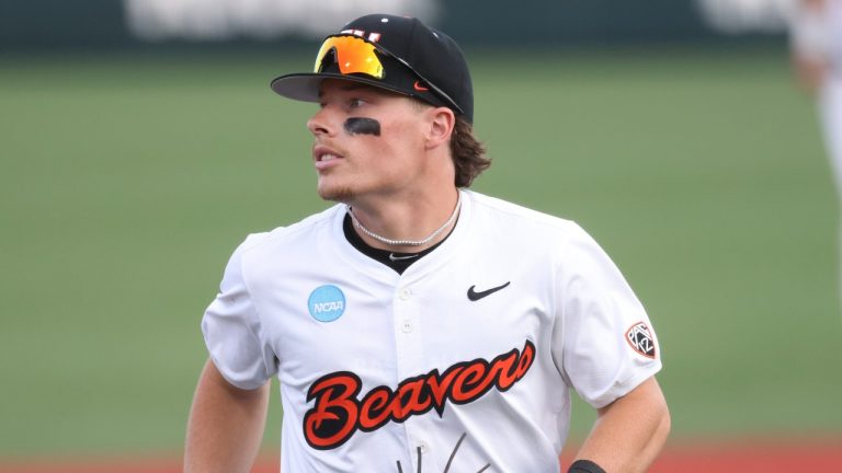 Oregon State infielder Travis Bazzana plays during an NCAA regional game against Tulane, May 31, 2024, in Corvallis, Ore. (AP Photo/Amanda Loman)