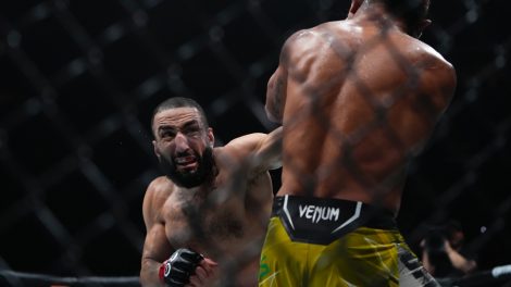 Belal-Muhammad-during-the-second-round-of-a-welterweight-bout-against-Brazil's-Gilbert-Burns-at-UFC-288