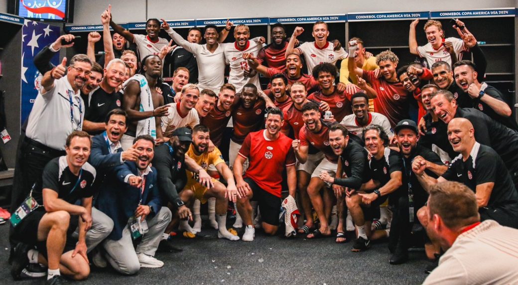 Sidney Crosby celebrates with Canadian men's team after Copa America