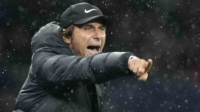 Antonio Conte gives instructions from the sidelines during the English Premier League soccer match in London, England, Oct. 23, 2022. (Frank Augstein/AP)