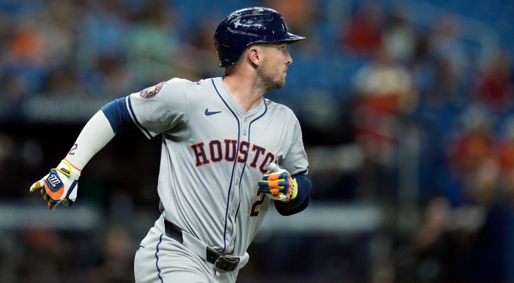 Astros 3B Alex Bregman out with elbow swelling, could miss series vs. White  Sox