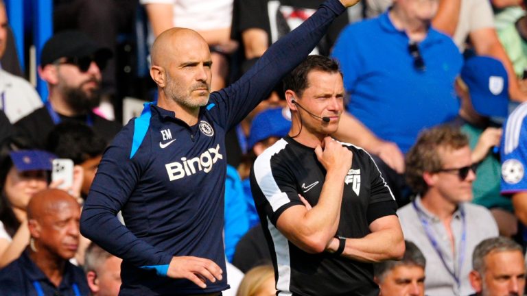 Chelsea's head coach Enzo Maresca reacts during the English Premier League soccer match between Chelsea and Manchester City at Stamford Bridge stadium in London, England, Sunday, Aug, 18, 2024. (AP/Dave Shopland)