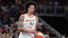 Brittney Griner scores 22, Diana Taurasi adds 18 to help Mercury beat Dream