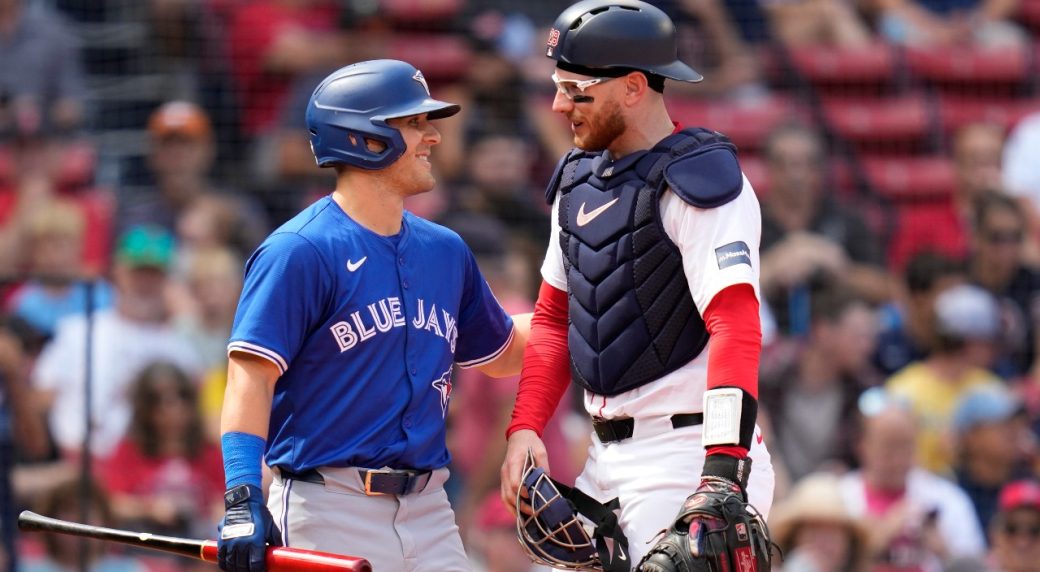 Blue Jays defeat Jansen, Red Sox in bizarre suspended game