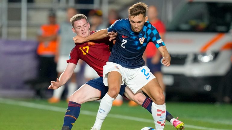 Croatia's Niko Sigur, right, is reportedly joining the Canadian National Team. (Andreea Alexandru/AP)