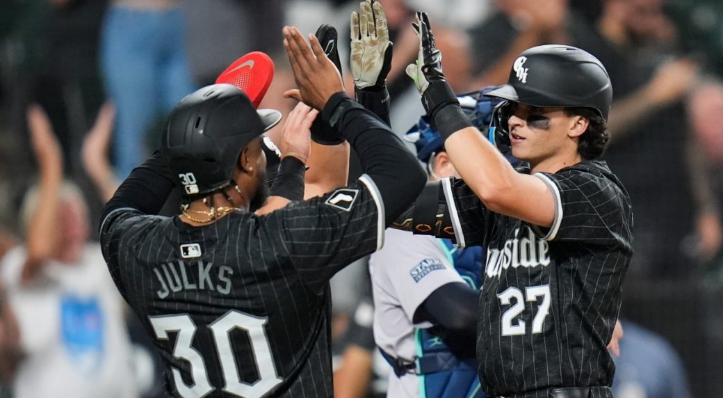 White Sox stun Yankees for first win under Sizemore, Chisholm exits with injury