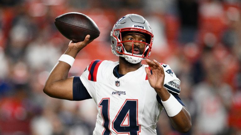 New England Patriots quarterback Jacoby Brissett passes against the Washington Commanders during the first half of a preseason NFL football game, Sunday, Aug. 25, 2024, in Landover, Md. (Nick Wass/AP Photo)