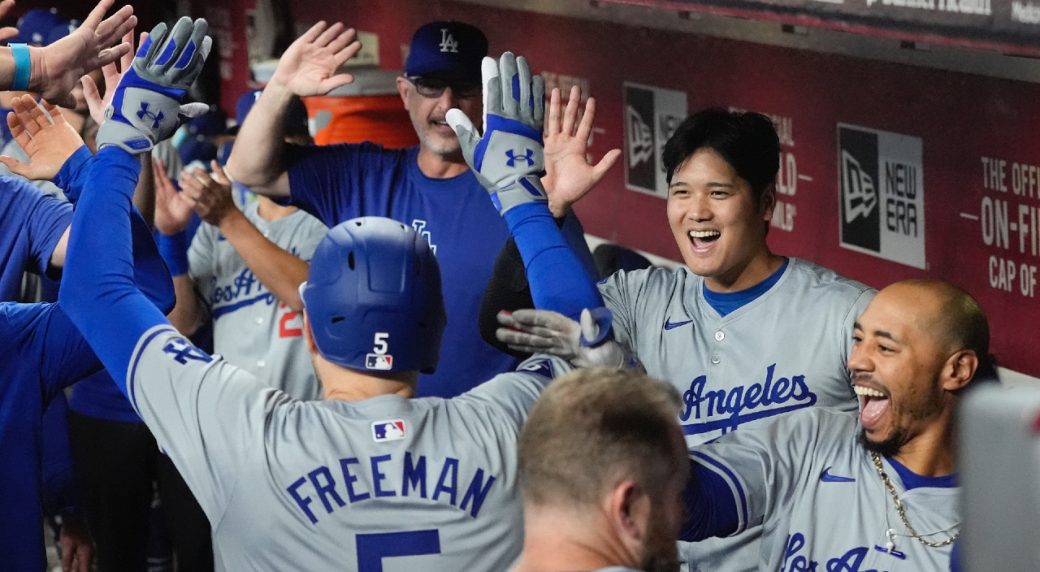 Ohtani, Betts, Freeman open with consecutive HRs, Dodgers beat Diamondbacks