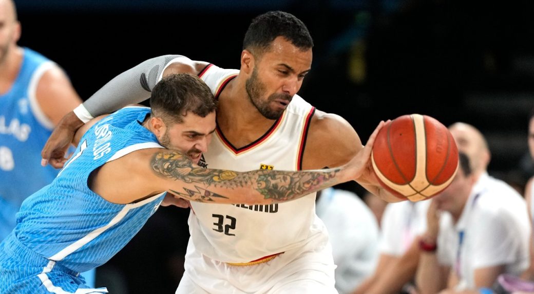 Germany knocks off Greece in Olympic men’s basketball quarterfinals