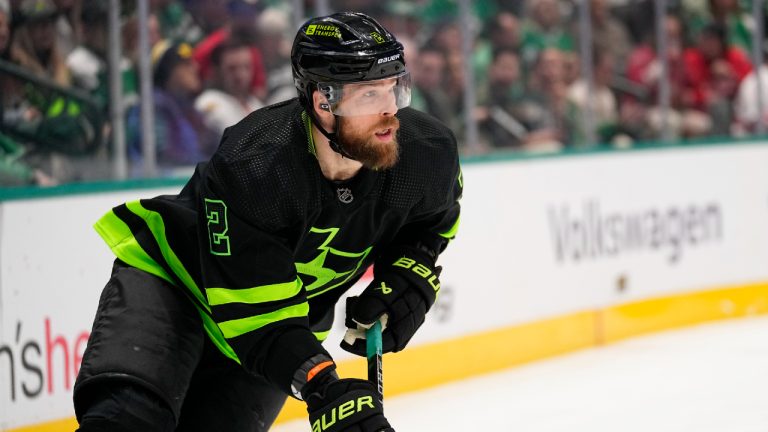 Dallas Stars defenceman Jani Hakanpaa controls the puck during an NHL hockey game against the Detroit Red Wings in Dallas, Monday, Dec. 11, 2023. (Tony Gutierrez/AP)