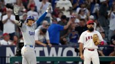 Ohtani returns to Anaheim with RBI triple in Dodgers&#8217; extra-inning win over Angels