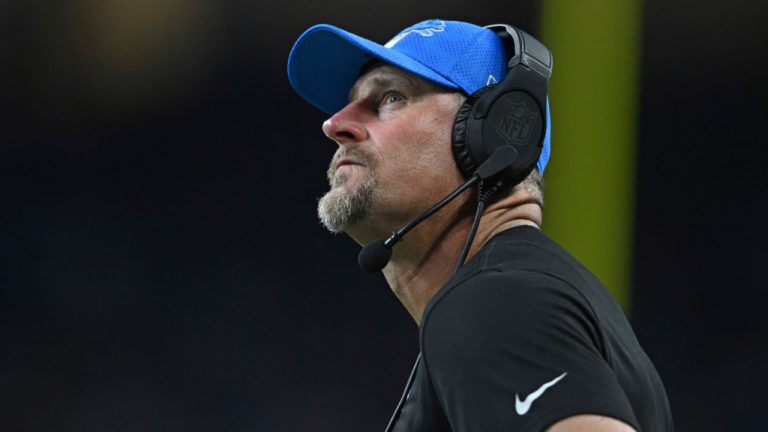 Detroit Lions head coach Dan Campbell stands on the sideline during the second half of an NFL football game against the Los Angeles Rams. (David Dermer/AP) 