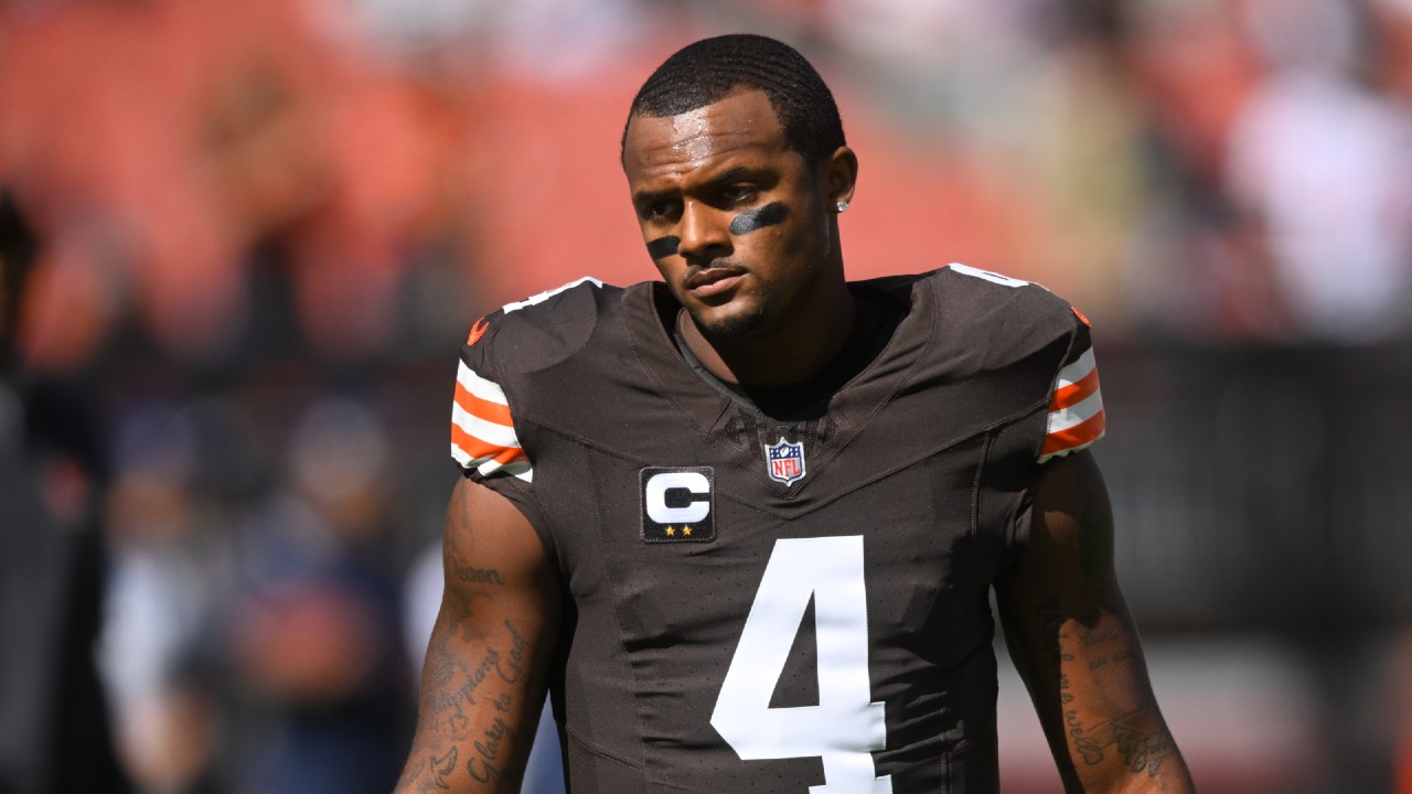 Browns QB Deshaun Watson has medical setback, clouds future