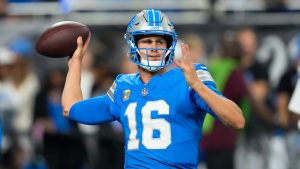 Detroit Lions quarterback Jared Goff (16) throws during warmups before an NFL football game against the Tampa Bay Buccaneers Sunday, Sept. 15, 2024 in Detroit. (Paul Sancya/AP)