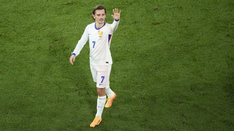 Antoine Griezmann of France waves to fans after losing during a semifinal match between Spain and France at the Euro 2024 soccer tournament in Munich, Germany, Tuesday, July 9, 2024. (Ebrahim Noroozi/AP Photo)
