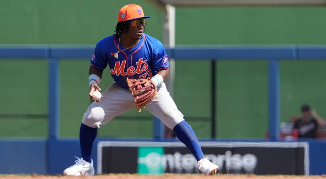 Mets recall infielder prospect Luisangel Acuna from Triple-A Syracuse