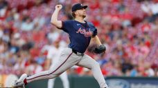 Harris, Schwellenbach shine as Braves down Mets in opener of pivotal series