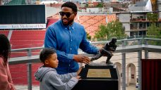 Reggie Bush sues USC, Pac-12 and NCAA to seek NIL compensation