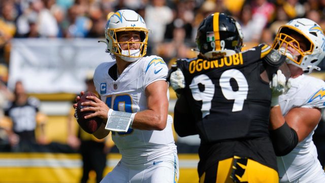 NFL Week 3 Roundup: Steelers, Vikings move to 3-0 as Titans, Browns struggle again