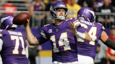 Vikings remain undefeated with dismantling of Texans