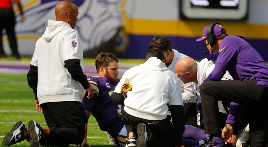 Vikings relieved Darnold just has knee bruise and no damage after late hit