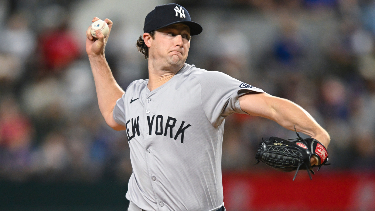 Yankees’ Cole exits start vs. Rangers with apparent leg issue