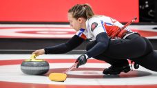 Top seeds Homan, Tirinzoni score big to win first games at HearingLife Tour Challenge