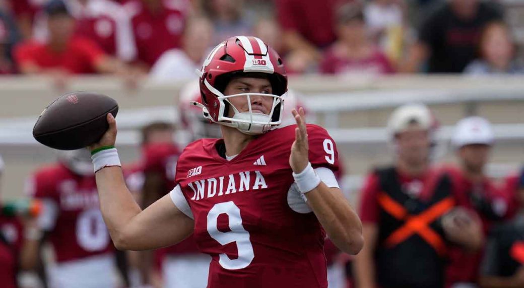 Canadian Kurtis Rourke leads Indiana to record-setting victory over Western Illinois