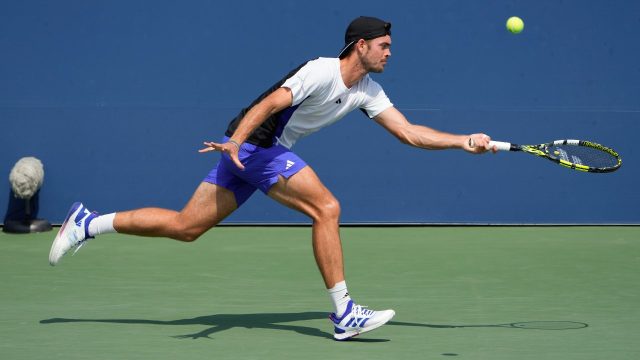 Davis Cup: U.S., Spain, Italy and Britain win their opening group matches