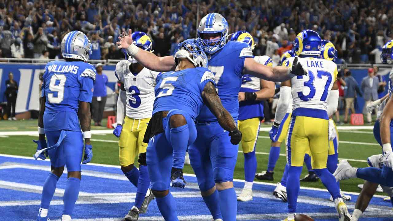 Montgomery’s touchdown run in overtime lifts Lions over Rams