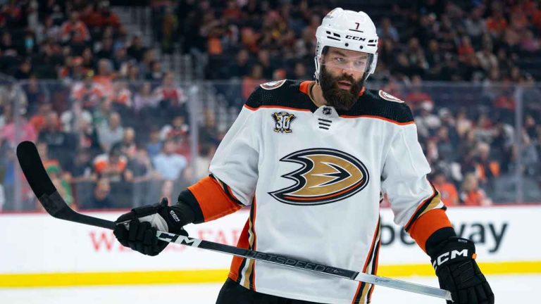 Anaheim Ducks' Radko Gudas looks on during the NHL hockey game against the Philadelphia Flyers. (Chris Szagola/AP)