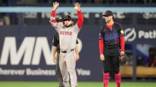 Red Sox keep playoff hopes alive with victory over Blue Jays