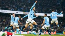 Premier League Roundup: Manchester City draws with 10-man Arsenal