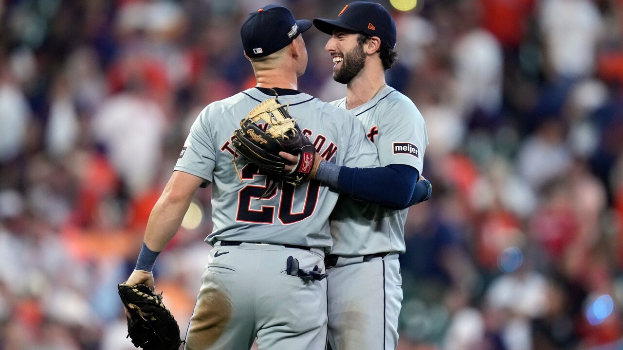 Tigers escape bases-loaded jam in ninth to steal Game 1 vs. Astros